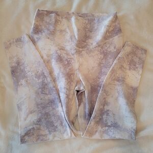 Old Navy Purple Tie-Dye Leggings